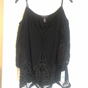NWT INC cold shoulder peasant top
